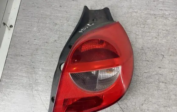 Renault Clio III Rear/tail lights 89035080