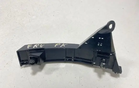 Honda FR-V Front bumper mounting bracket 1S6V0