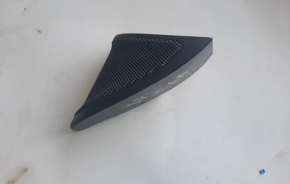 Mercedes-Benz CLA C117 X117 W117 Front door high frequency speaker A1177200211