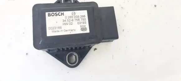 BMW 5 E60 E61 ESP acceleration yaw rate sensor 0265005266 34.52-6758750