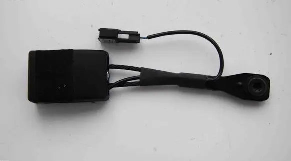 Opel Insignia A Front seatbelt buckle