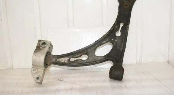 Volkswagen Touran I Front lower control arm/wishbone 1K0407151AC 1K0407153G 201987B