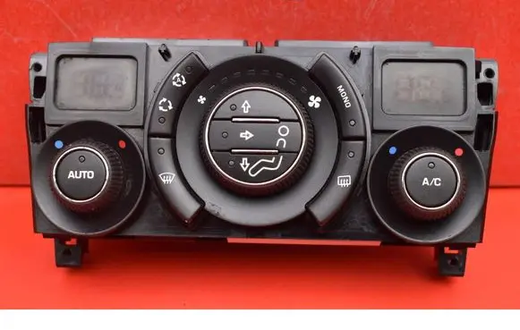 Peugeot 3008 I Climate control unit 96738320XT