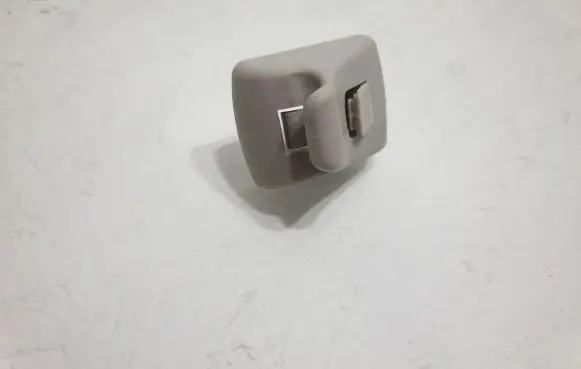 Land Rover Discovery Sport Sun visor clip/hook/bracket 