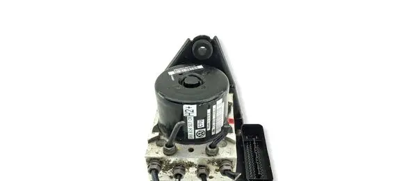 Volkswagen Golf VI ABS Pump 1K0907379BE 1K0614517CR