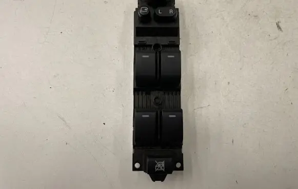 Mazda 6 Electric window control switch GDK566350A 9352T1 5AA8665A04
