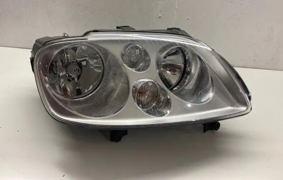 Volkswagen Touran I Headlight/headlamp 1T0941006M 0301205204 01116102A