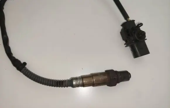 Ford C-MAX II Lambda probe sensor 9670608880