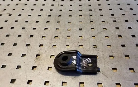 Subaru XV Radiator mount bracket
