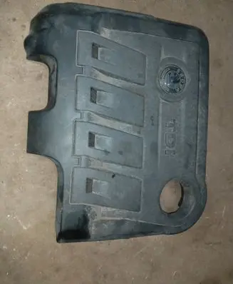 Skoda Superb B6 (3T) Engine cover (trim) 03L103925