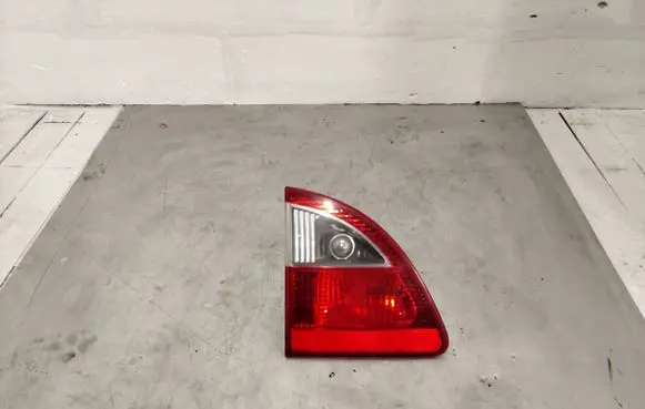 Ford Galaxy Tailgate rear/tail lights