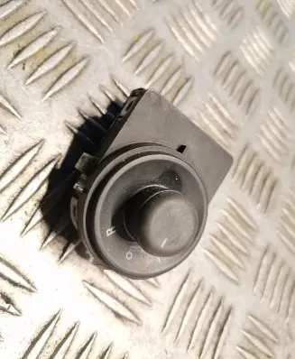 Opel Insignia A Wing mirror switch 13271827