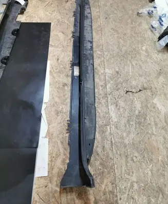 Mercedes-Benz GLC X253 C253 Side skirt front trim A2536980400 0807592181