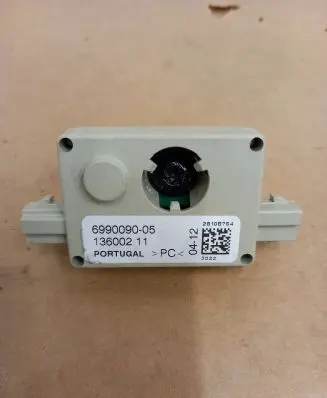 BMW 6 F12 F13 Aerial antenna amplifier 6990090
