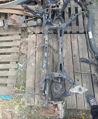 Hyundai i30 Rear beam ssxeccd