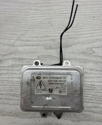 Volkswagen Golf VI Headlight ballast module Xenon 5DV00900000 1100VDC85VA 295913005143AH