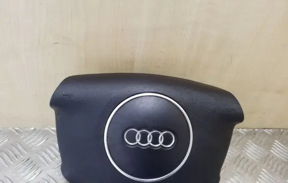 Steering wheel airbag