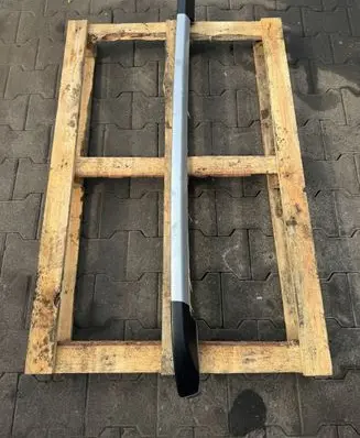 Roof bar rail