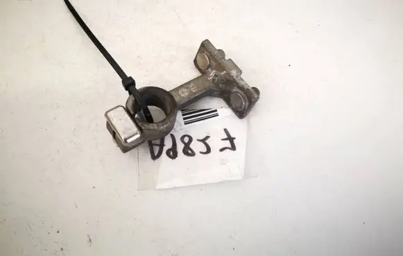 Ford Focus C-MAX Positive cable (battery)