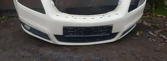 Opel Zafira B Front bumper