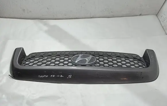 Hyundai Santa Fe Front grill 8635126900