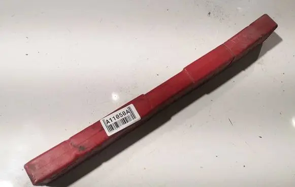 Volkswagen PASSAT B5 Emergency warning sign 7L0860251