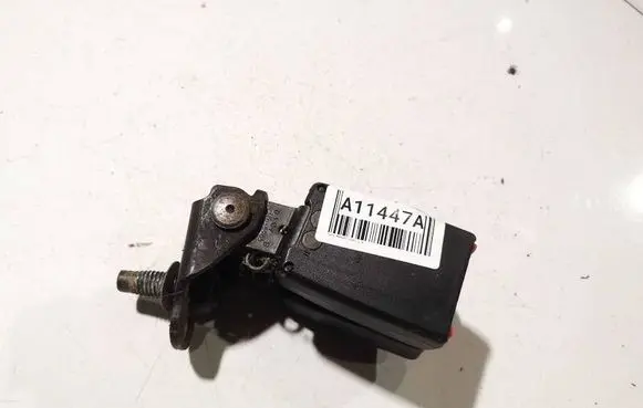 Ford Mondeo MK IV Middle seatbelt buckle (rear)