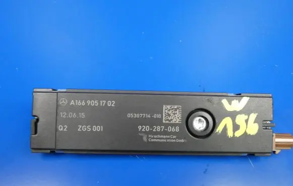 Mercedes-Benz GLA W156 X156 Aerial antenna amplifier A1669051702 920287068 05387714