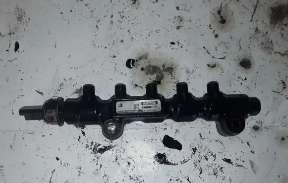 Citroen C4 Grand Picasso Fuel main line pipe 9654592680