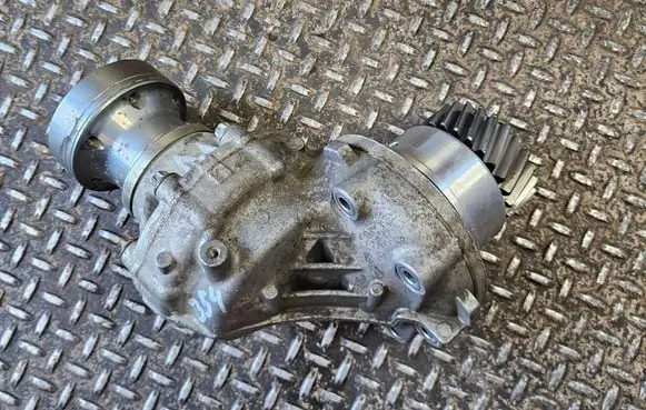 Mercedes-Benz A W177 Gearbox transfer box case A2462801800