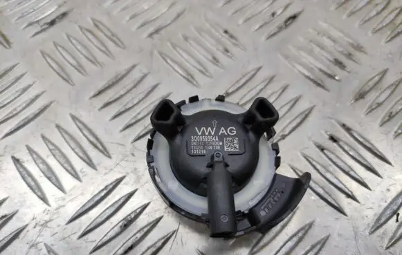 Skoda Octavia Mk3 (5E) Airbag deployment crash/impact sensor 3Q0959354A