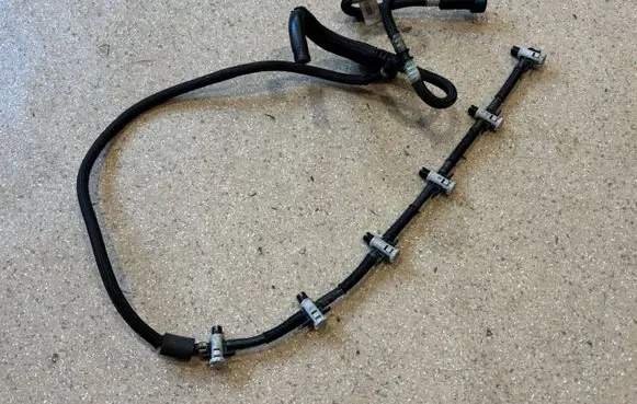 BMW X3 F25 Fuel return line/hose 8511667 8507687