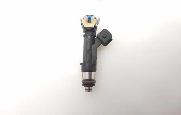 Opel Corsa E Fuel injector 0280158181