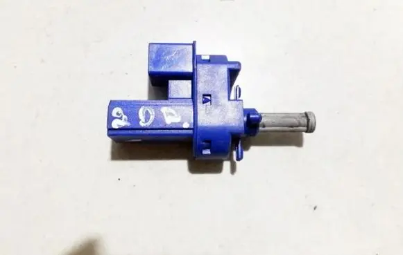 Clutch pedal sensor