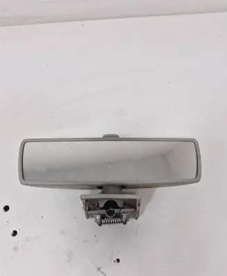 Rear view mirror (interior)