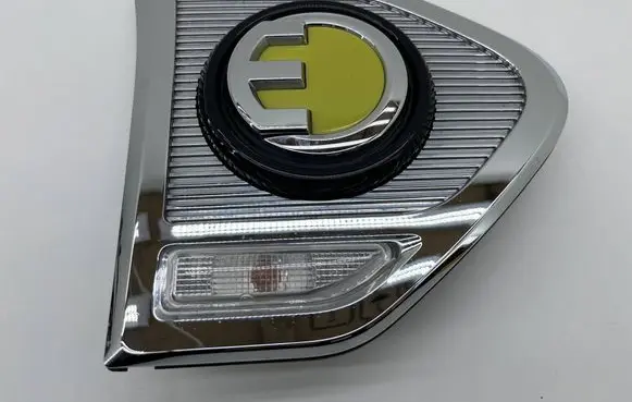 Mini Cooper Countryman F60 Front bumper turn signal 7414100