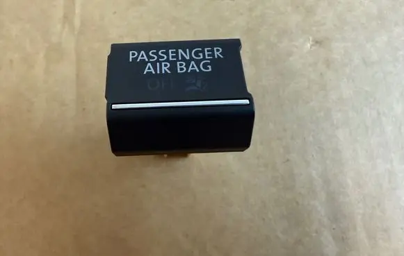 Volkswagen Amarok Passenger airbag on/off switch 2H6919235A