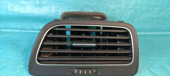 Volkswagen e-Golf Dashboard side air vent grill/cover trim 5G1819704R SG5G1819