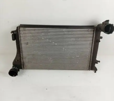 Skoda Octavia Mk2 (1Z) Intercooler radiator 1K0145803H 1K0145803F 1K0145803Q