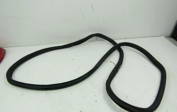 Opel Corsa D Front door rubber seal 
