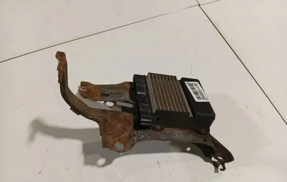 Toyota Auris 150 Fuel injection control unit/module 8987171010