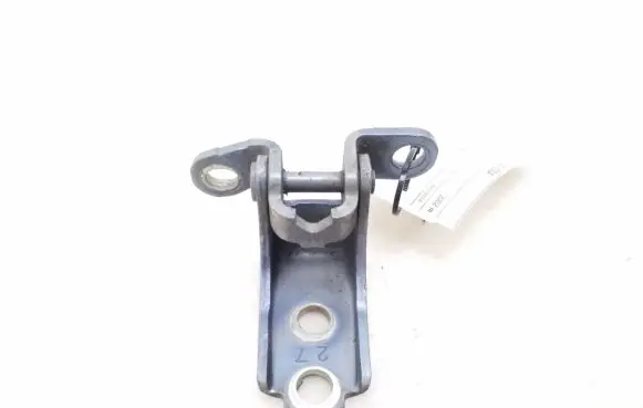 Honda CR-V Front door upper hinge