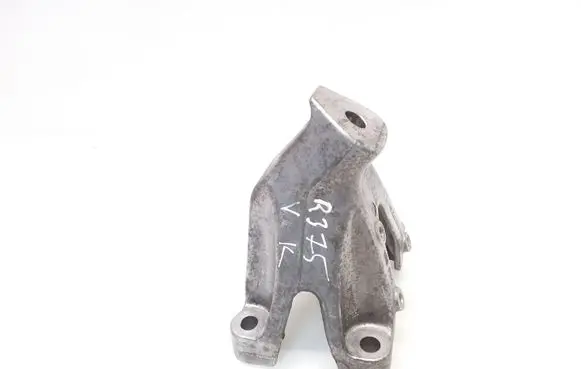 Audi A8 S8 D4 4H Engine mounting bracket 8K0199307BJ