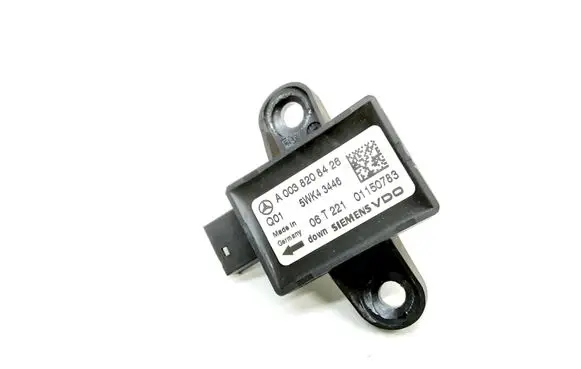 Mercedes-Benz GL X164 Airbag deployment crash/impact sensor A0038208426