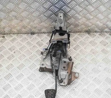 Ford Fiesta Brake pedal