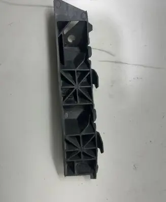 KIA Sportage Front bumper mounting bracket FRLL1