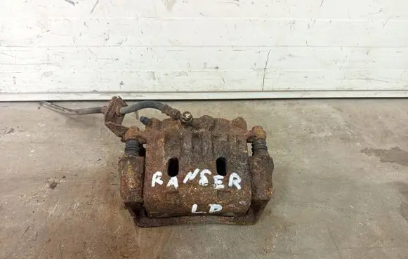 Front brake caliper