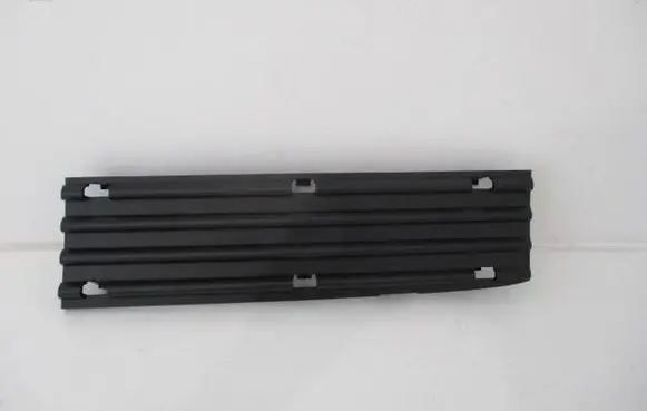 Citroen Berlingo Front bumper lower grill 9685376580 7429H2