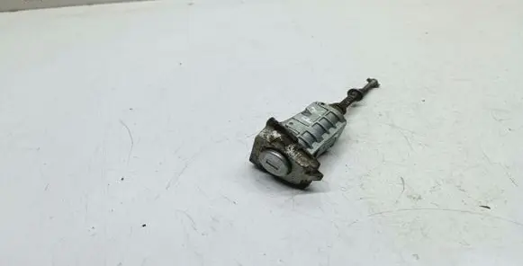 Renault Espace V (RFC) Front door lock (next to the handle) 