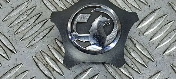 Opel Astra J Original wheel cap